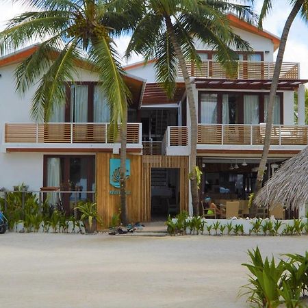 Kinan Retreat Hotel Fulidhoo Exterior photo