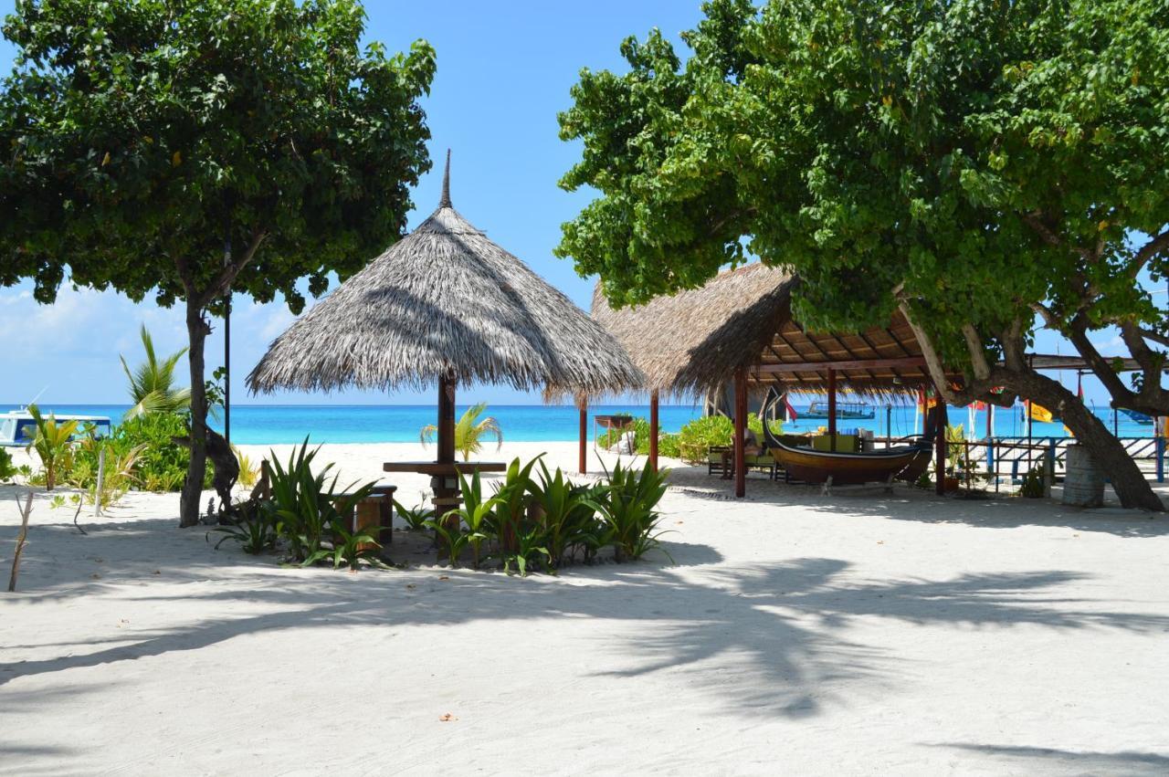 Kinan Retreat Hotel Fulidhoo Exterior photo