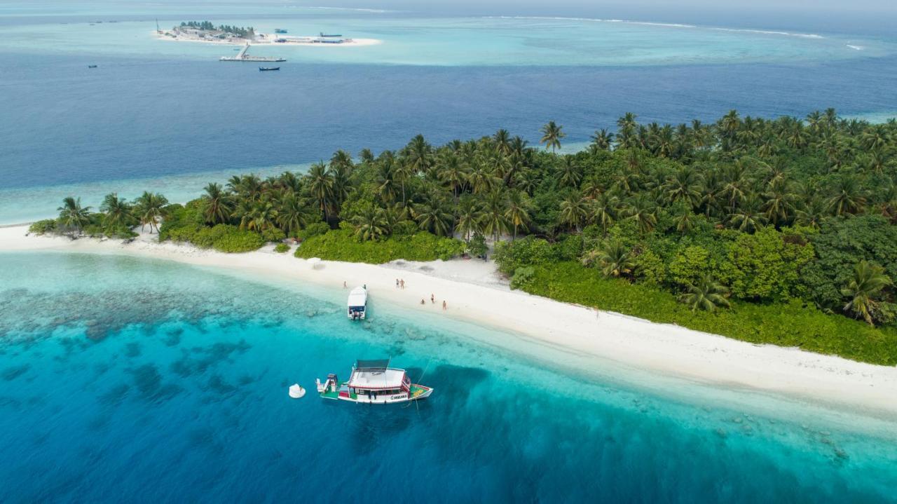 Kinan Retreat Hotel Fulidhoo Exterior photo